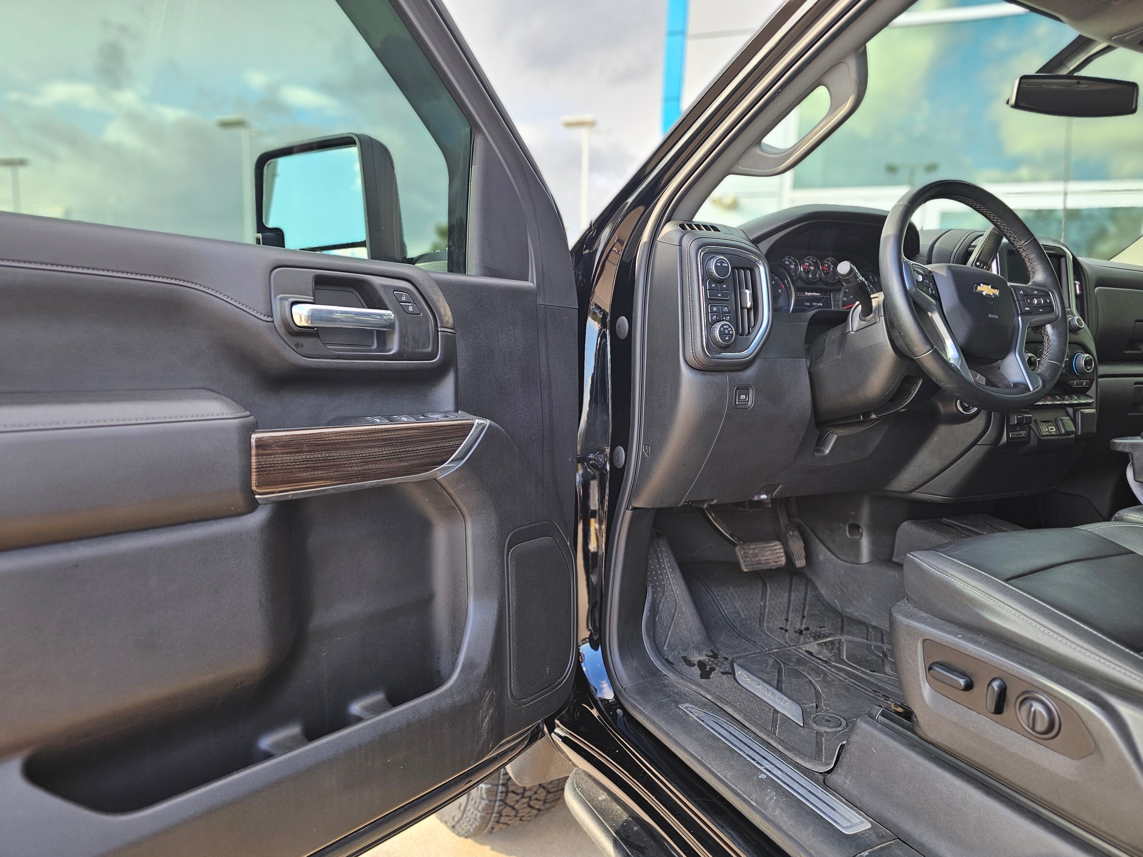 2023 Chevrolet Silverado 3500 HD LT