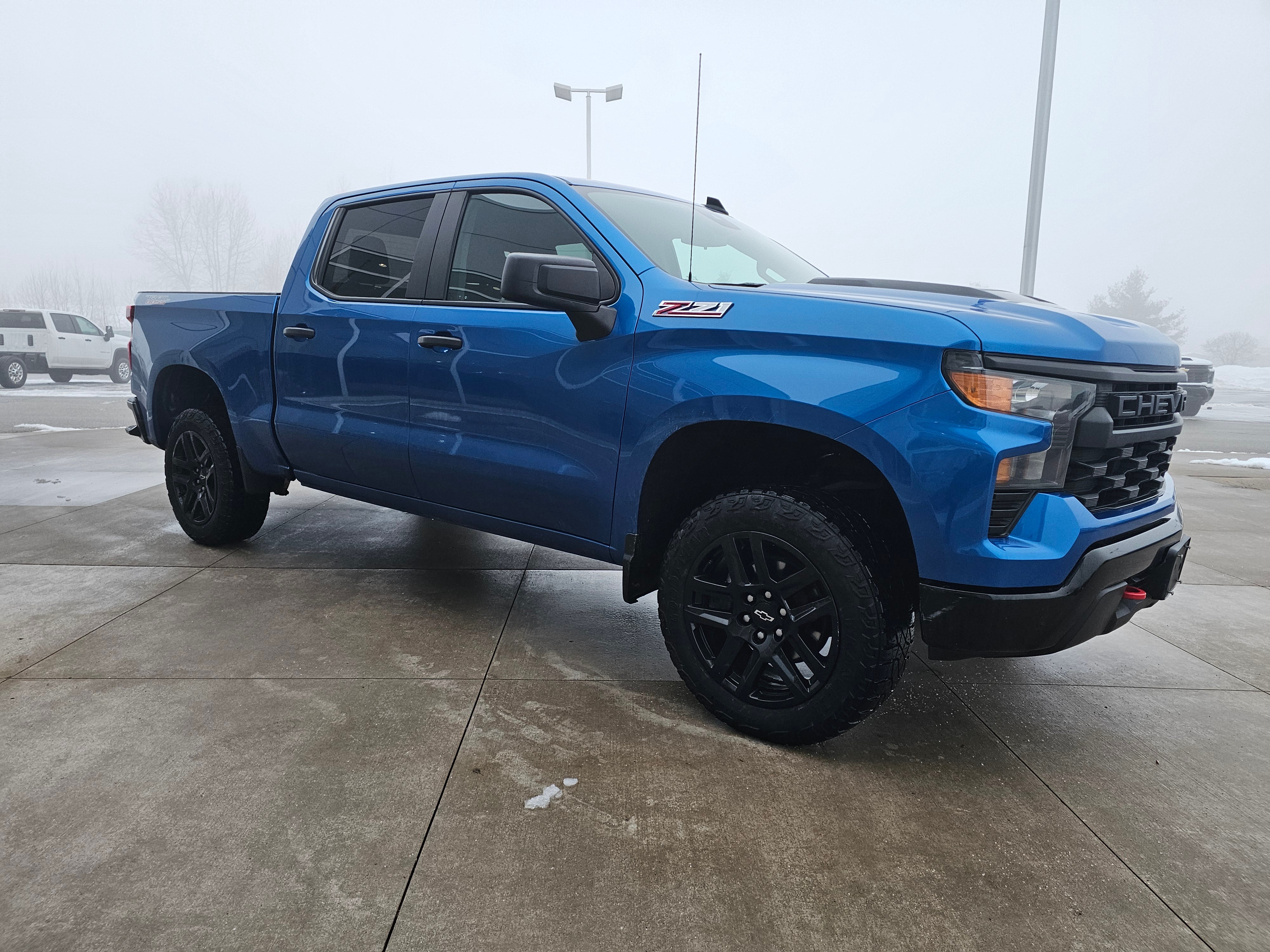 2022 Chevrolet Silverado 1500 Custom Trail Boss