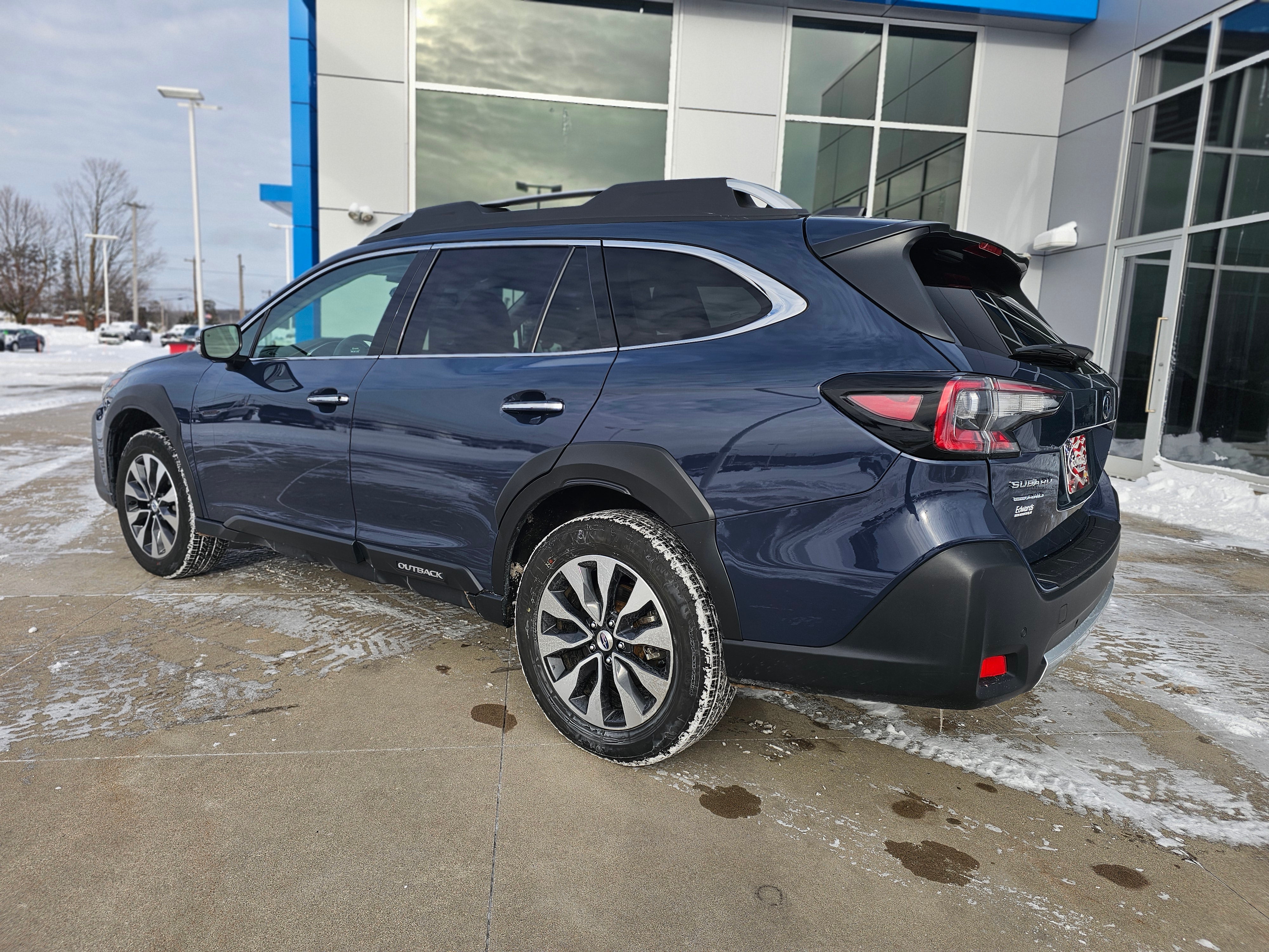 2024 Subaru Outback Touring