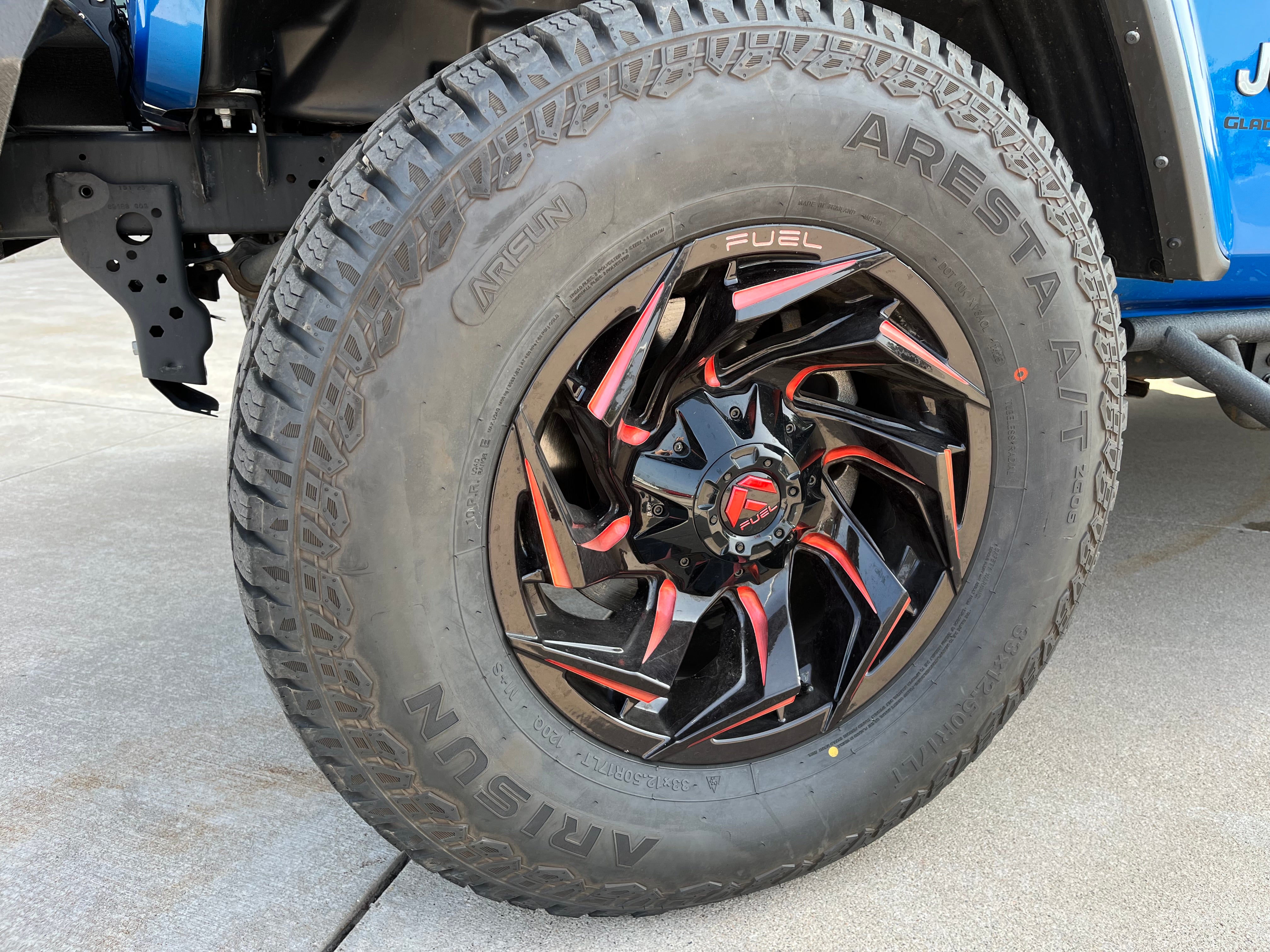 2023 Jeep Gladiator Overland