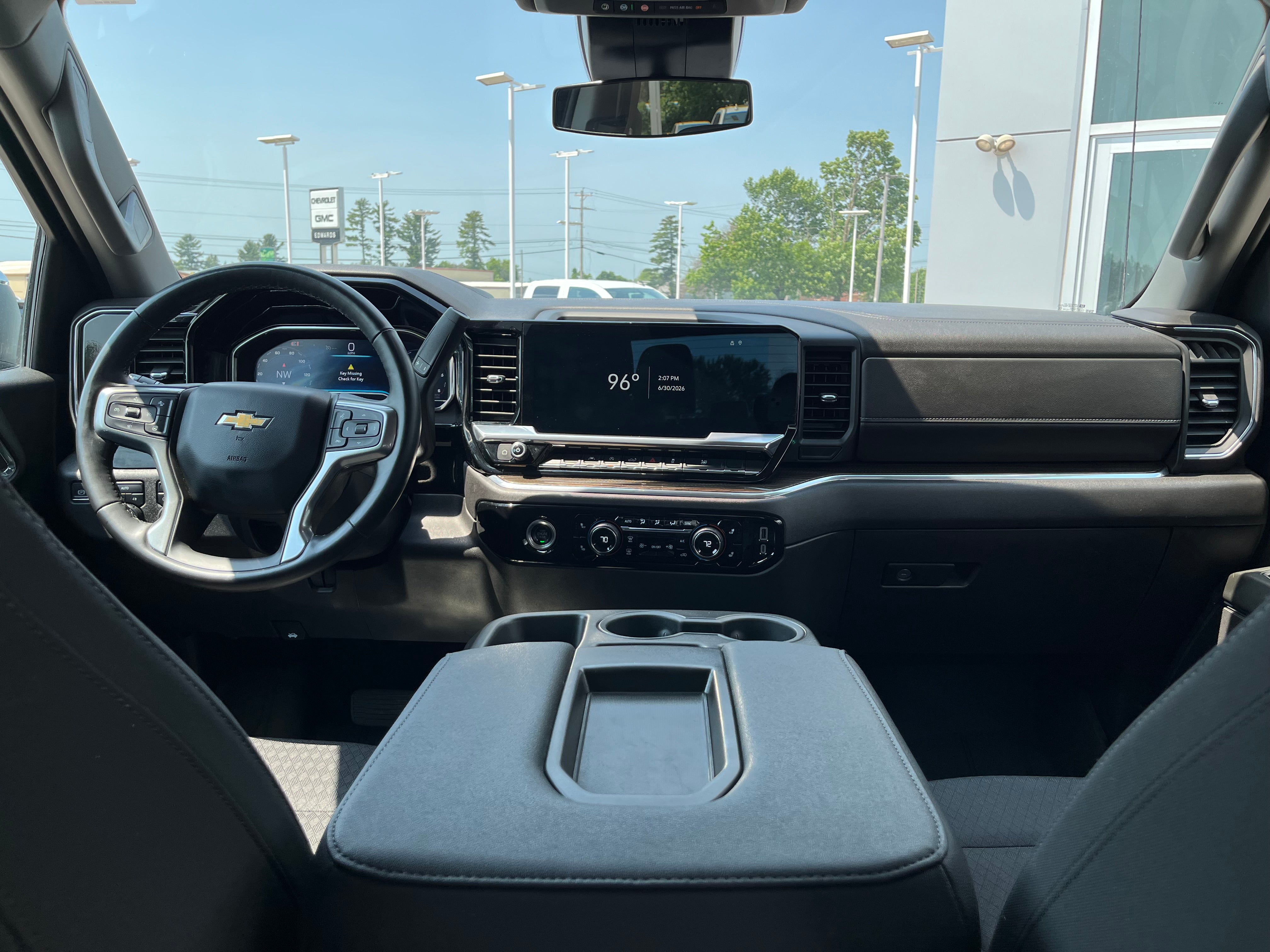 2024 Chevrolet Silverado 1500 LT (2FL)