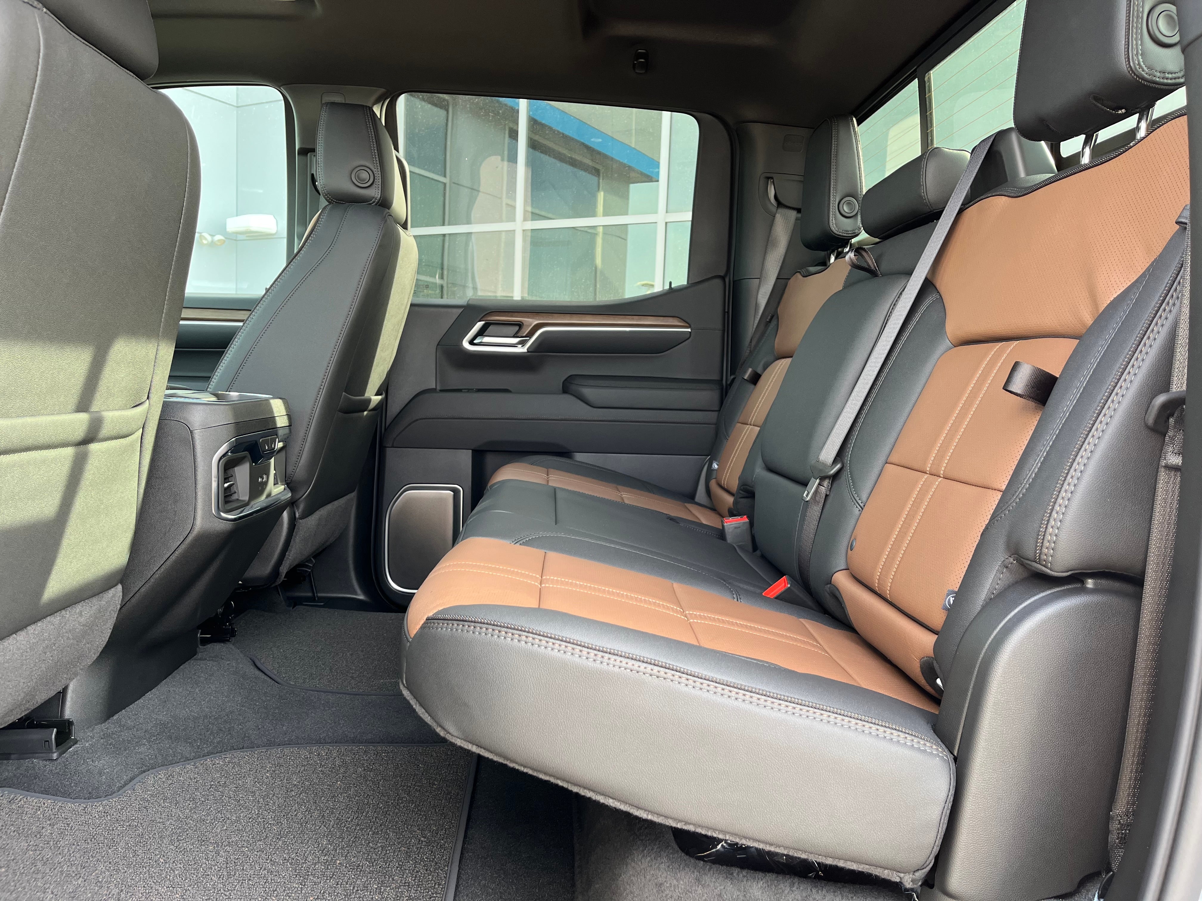 2026 Chevrolet Silverado 1500 High Country - Photo 20