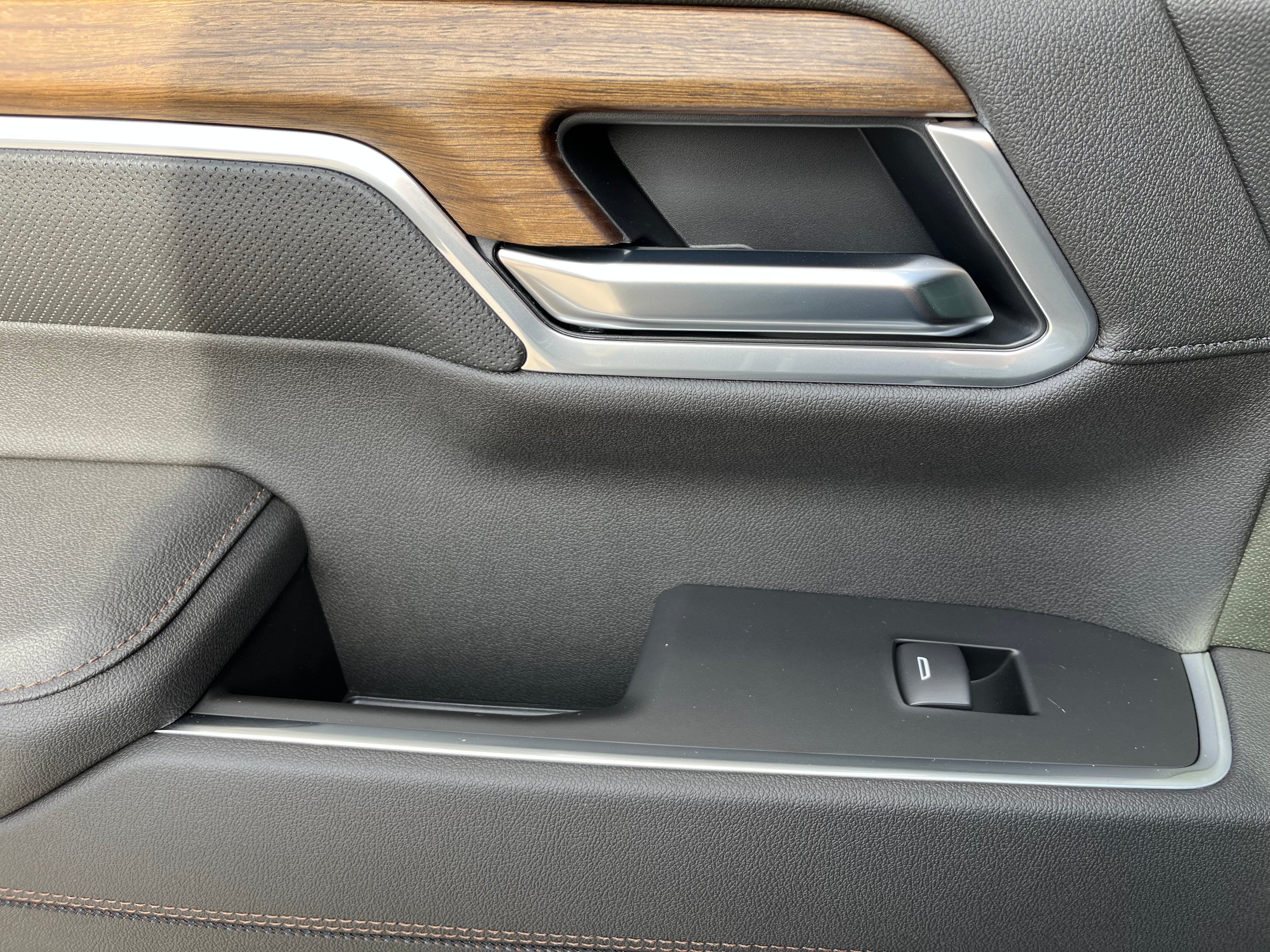 2026 Chevrolet Silverado 1500 High Country - Photo 21