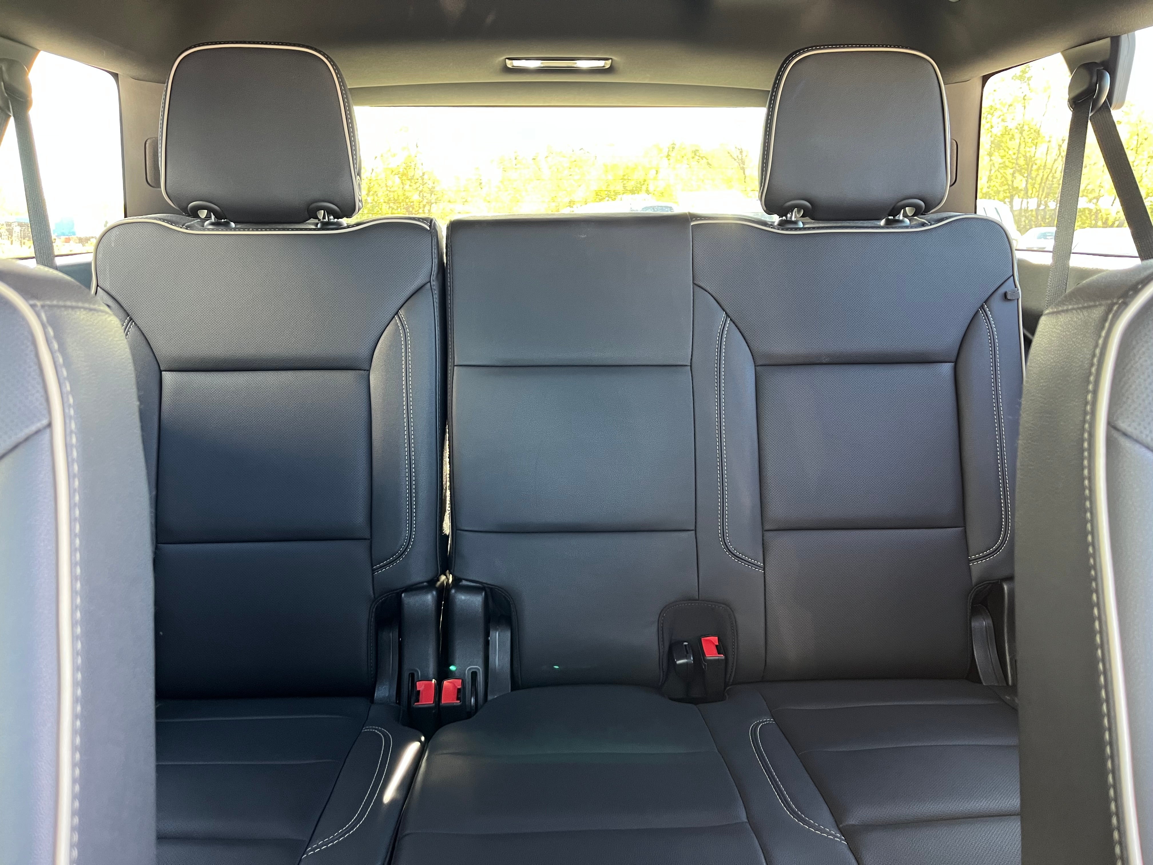 2022 GMC Yukon XL SLT