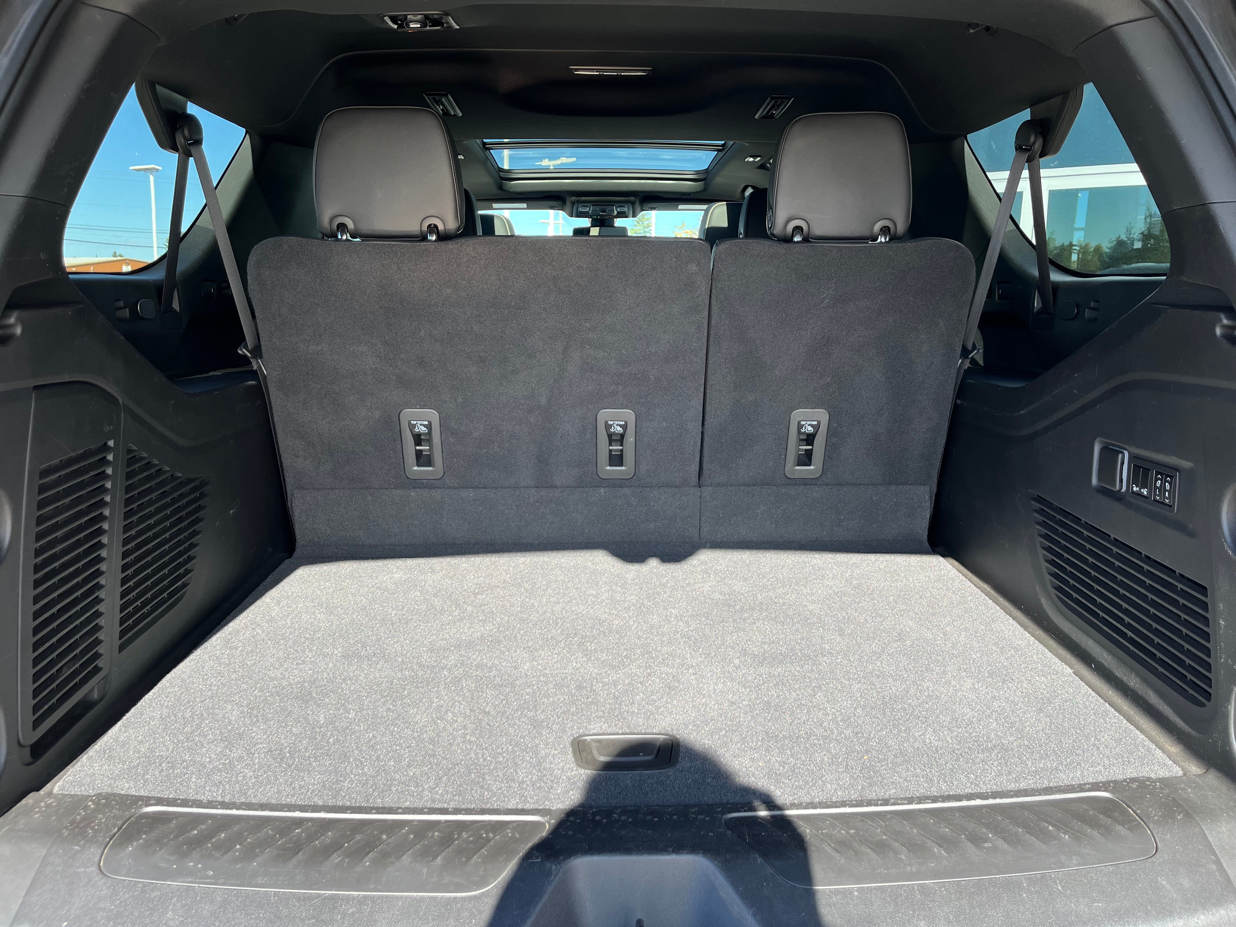 2022 GMC Yukon XL SLT