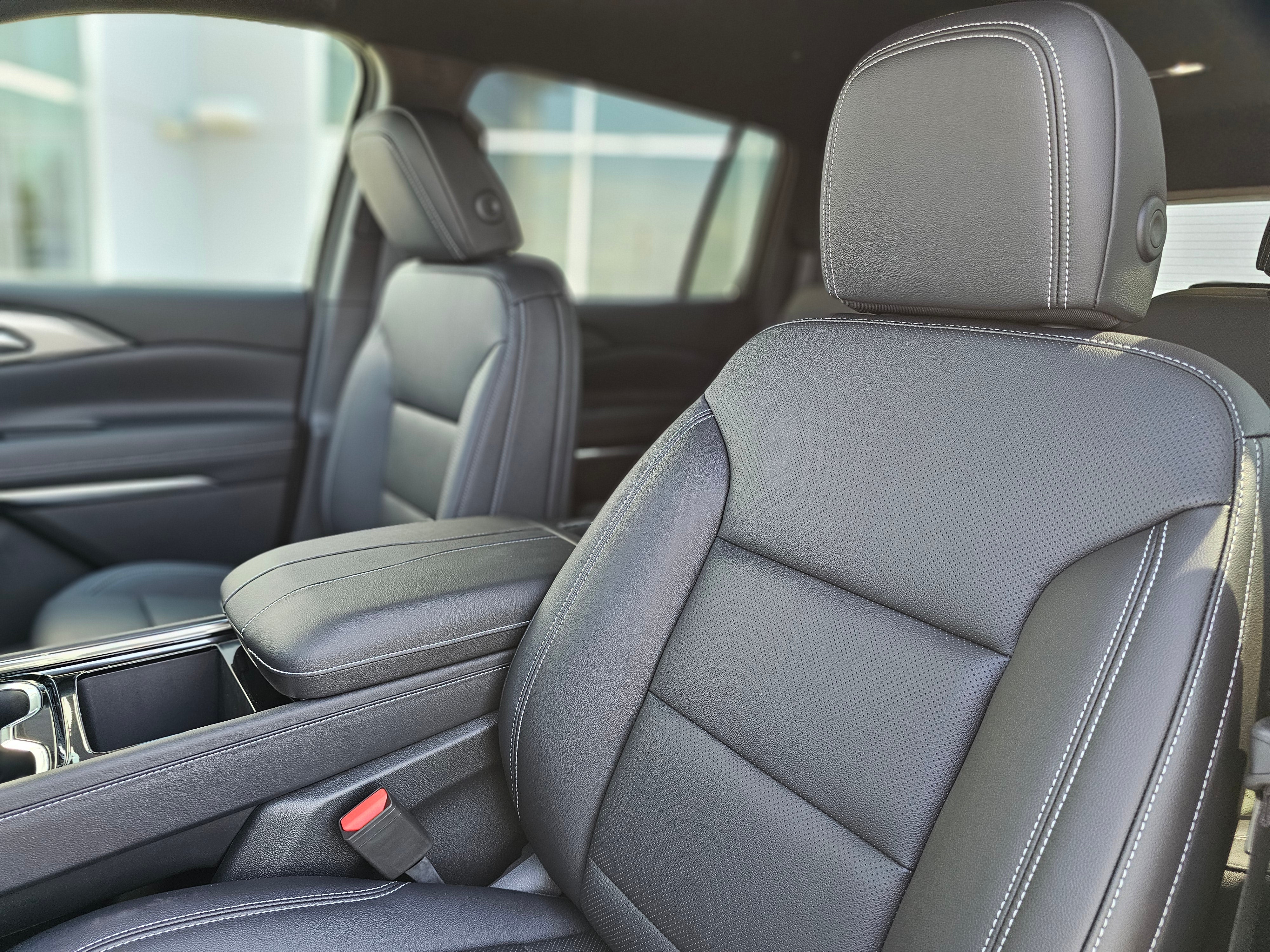 2026 Chevrolet Traverse LT - Photo 6