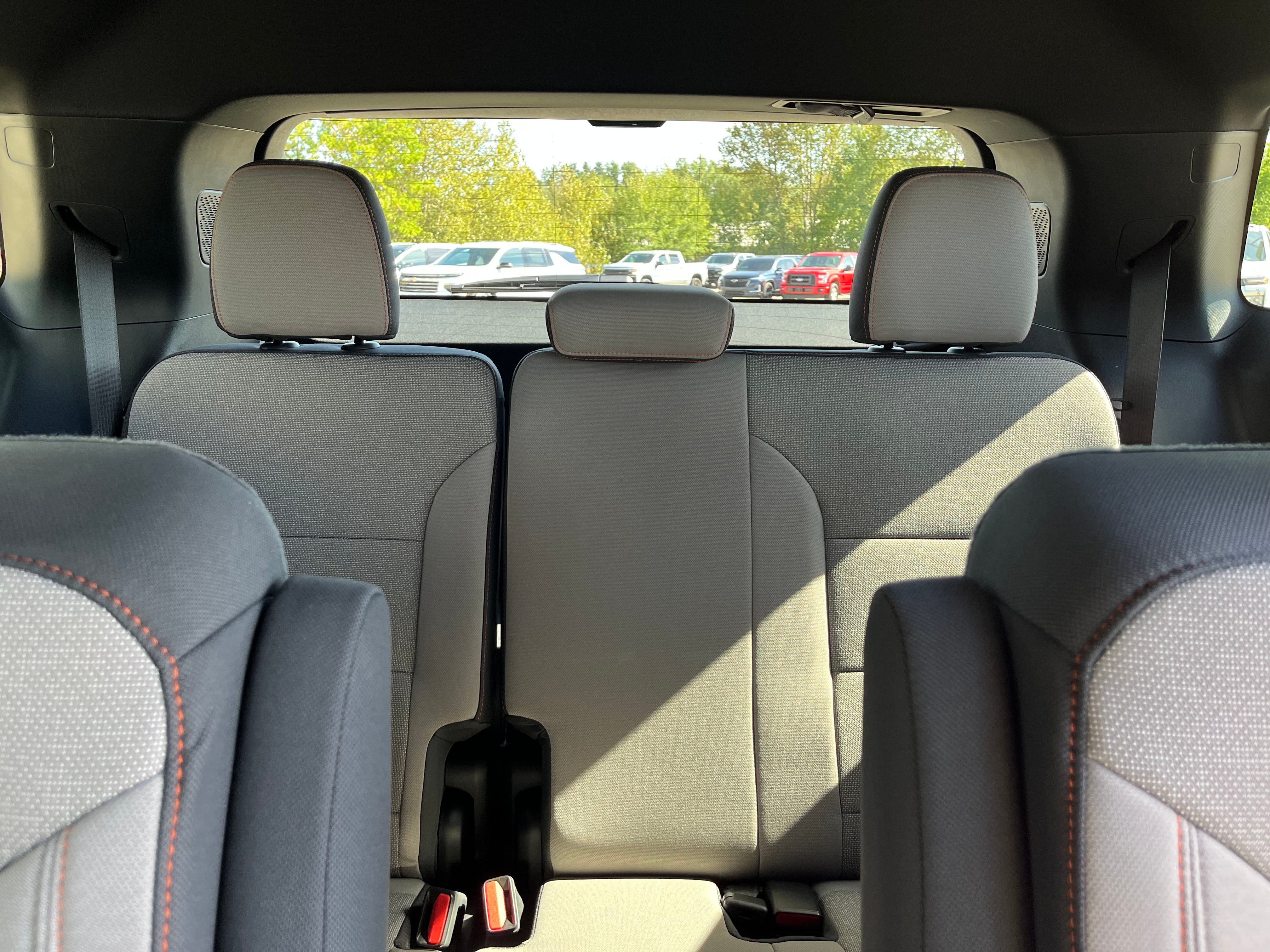2027 Chevrolet Traverse LT - Photo 21