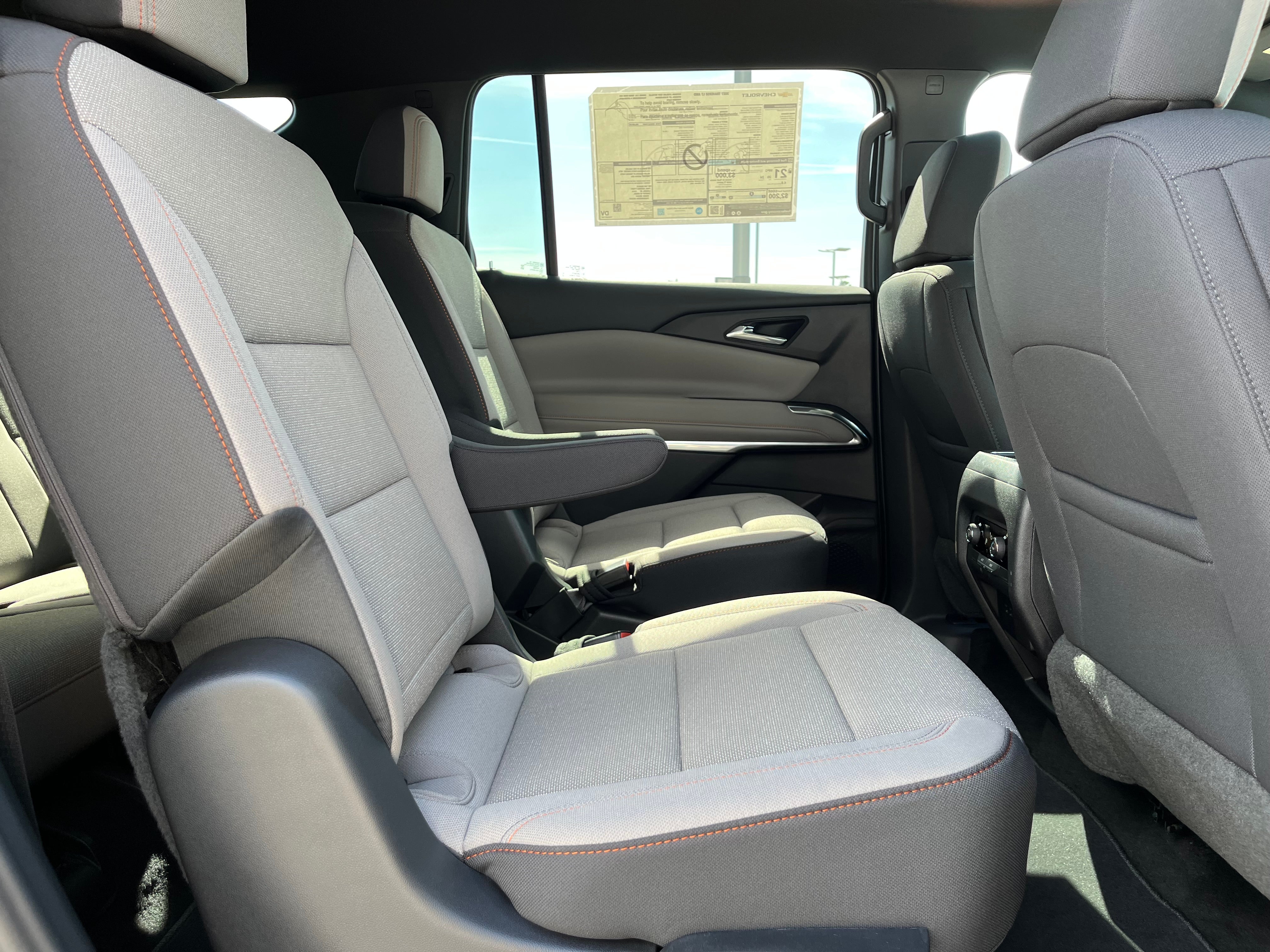2027 Chevrolet Traverse LT - Photo 28