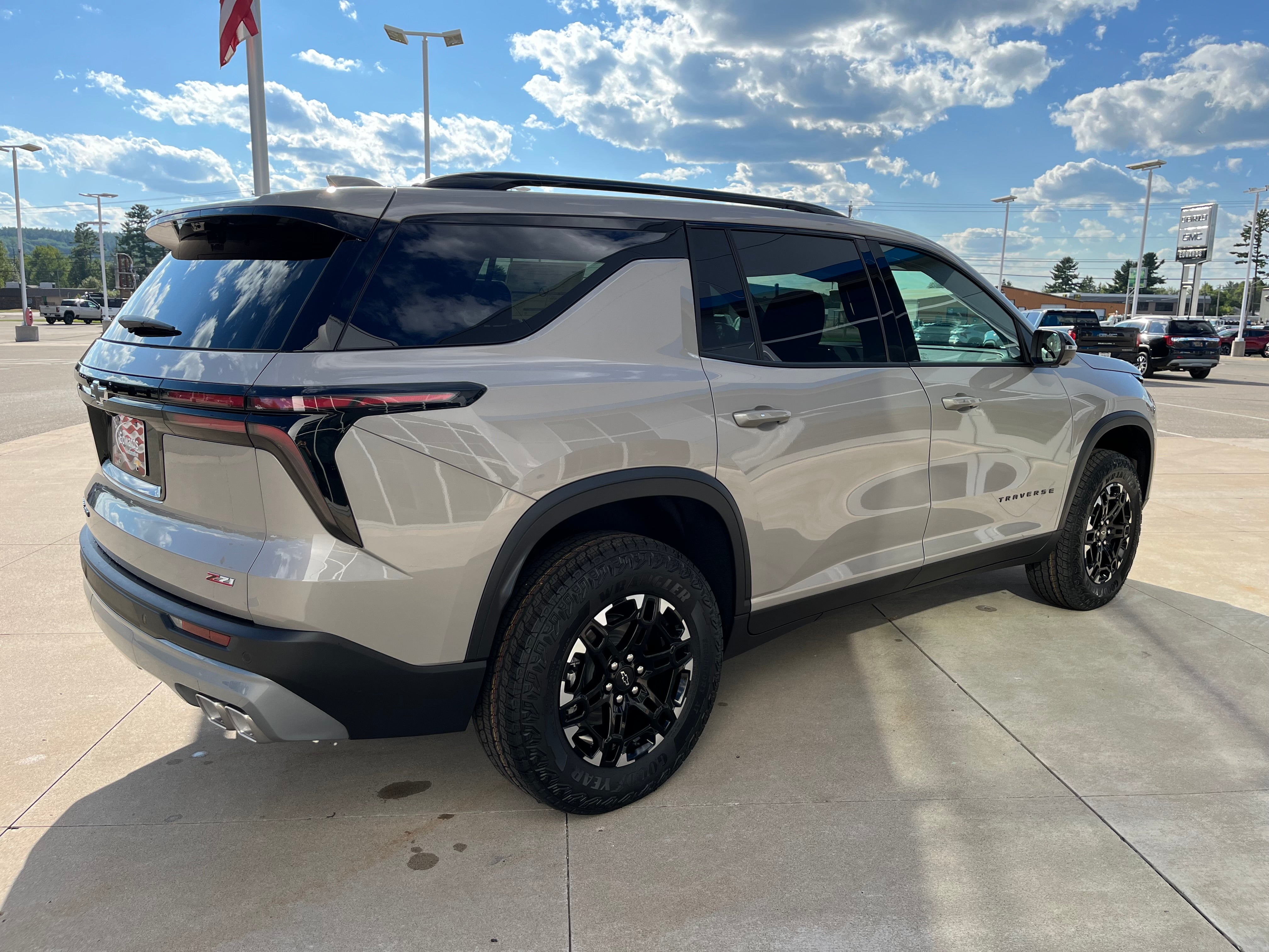 2027 Chevrolet Traverse Z71