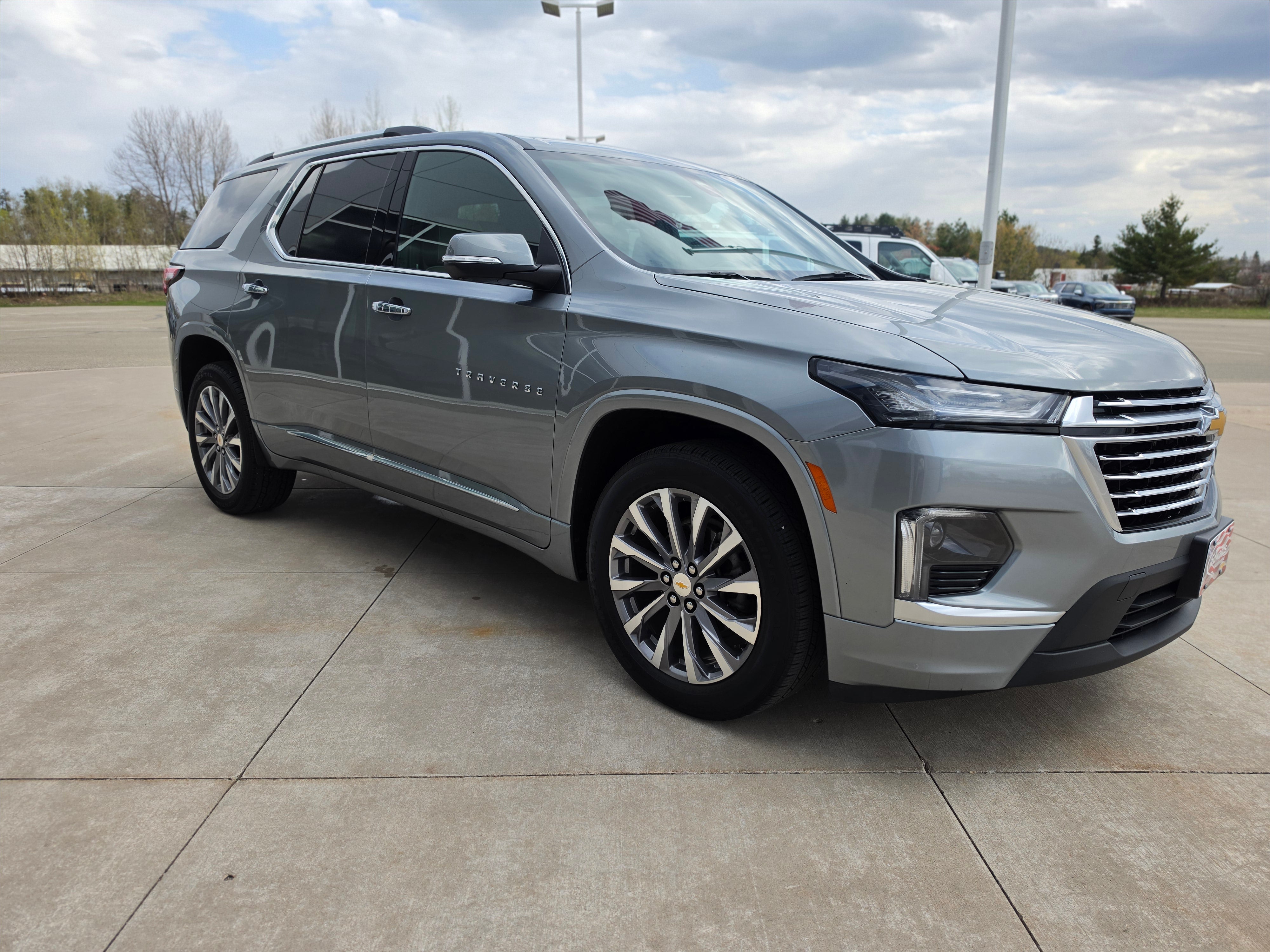 2023 Chevrolet Traverse Premier