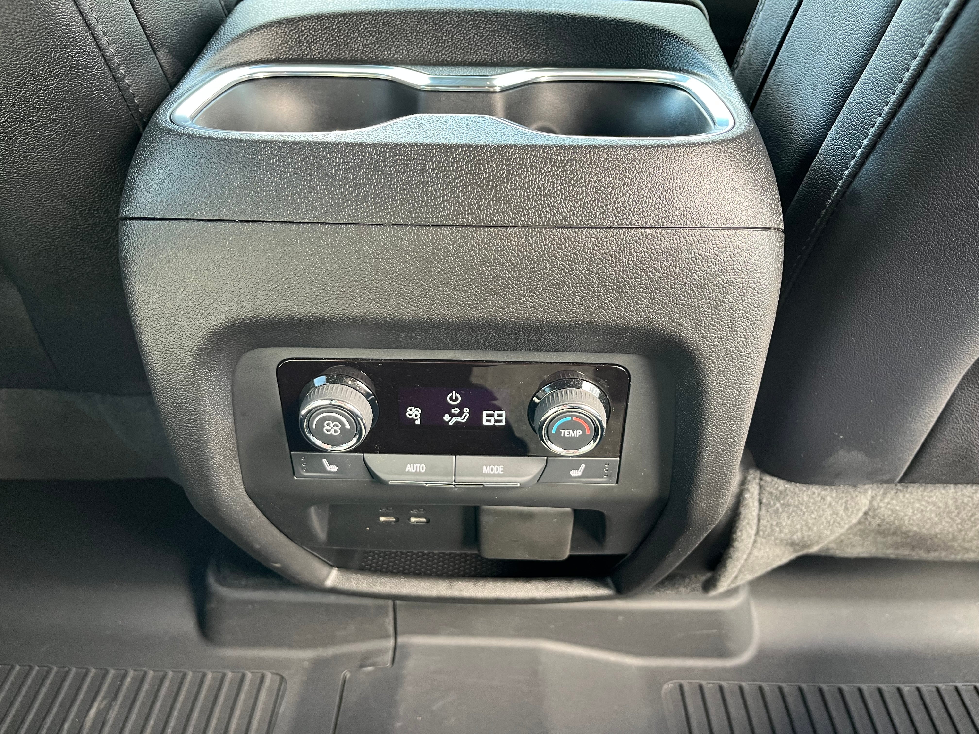 2025 Chevrolet Traverse High Country