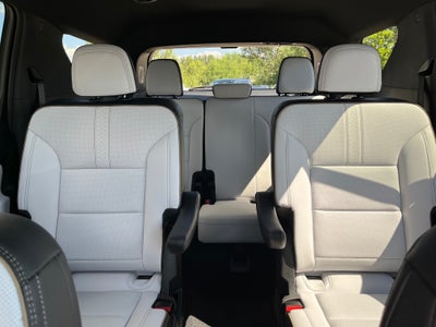 2025 Chevrolet Traverse High Country