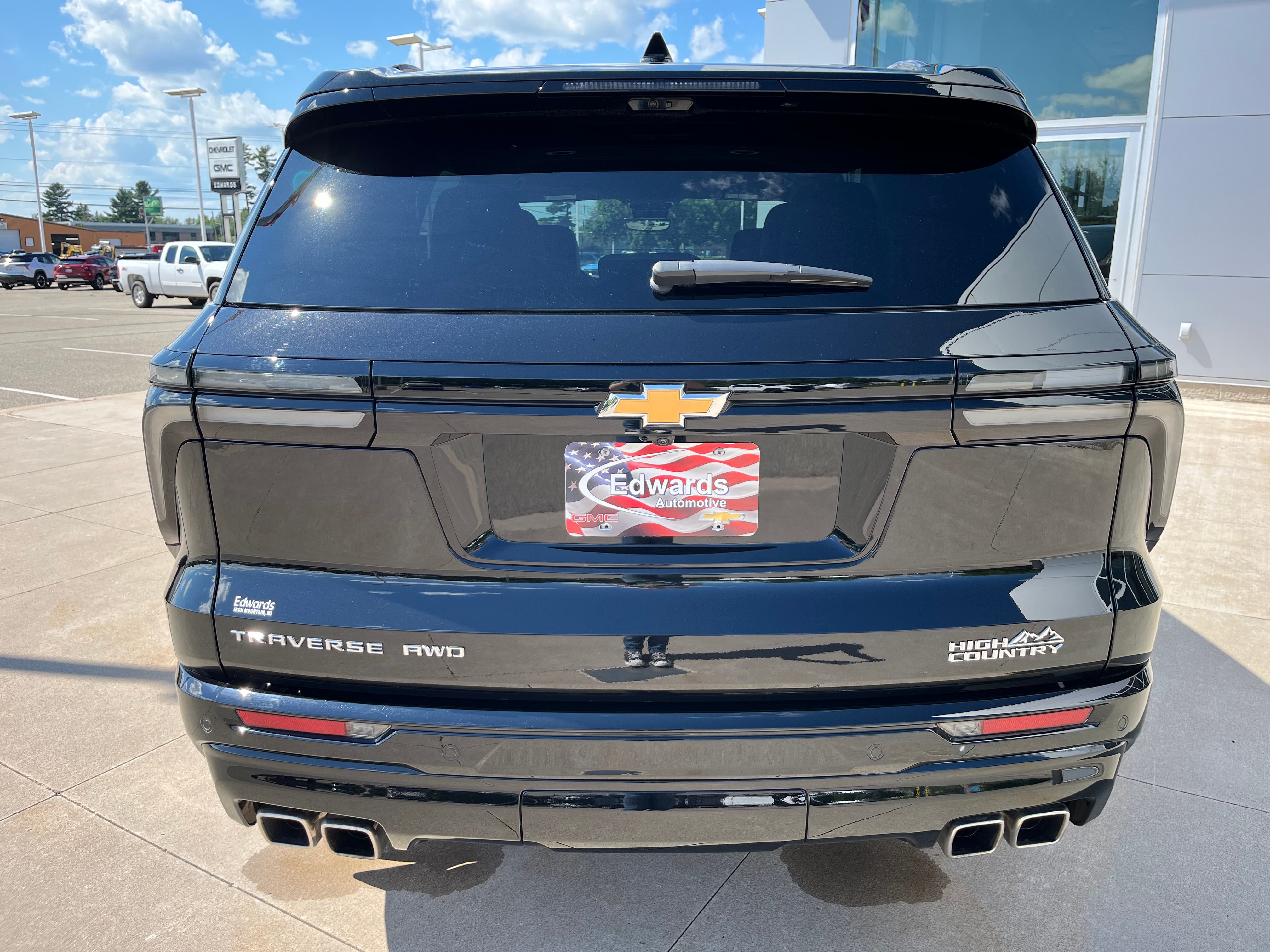 2025 Chevrolet Traverse High Country