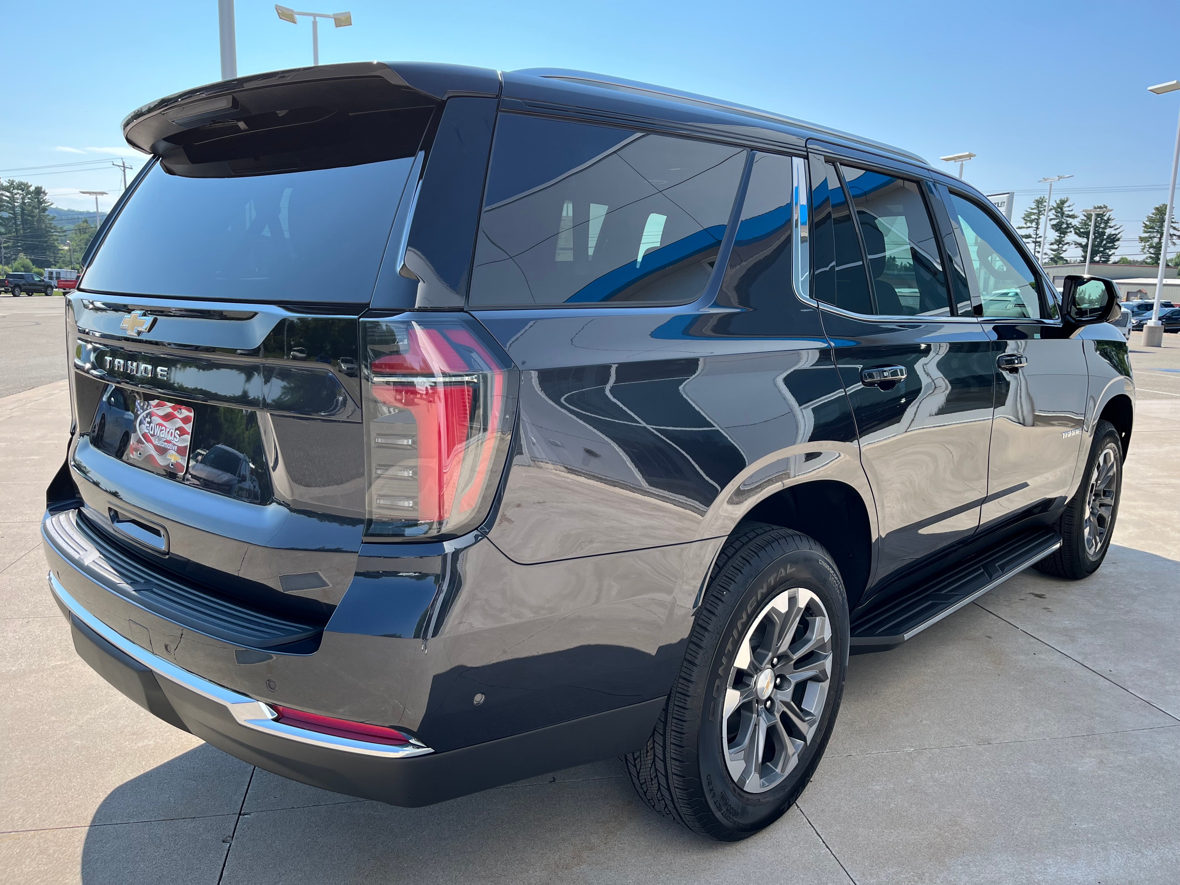 2026 Chevrolet Tahoe LS
