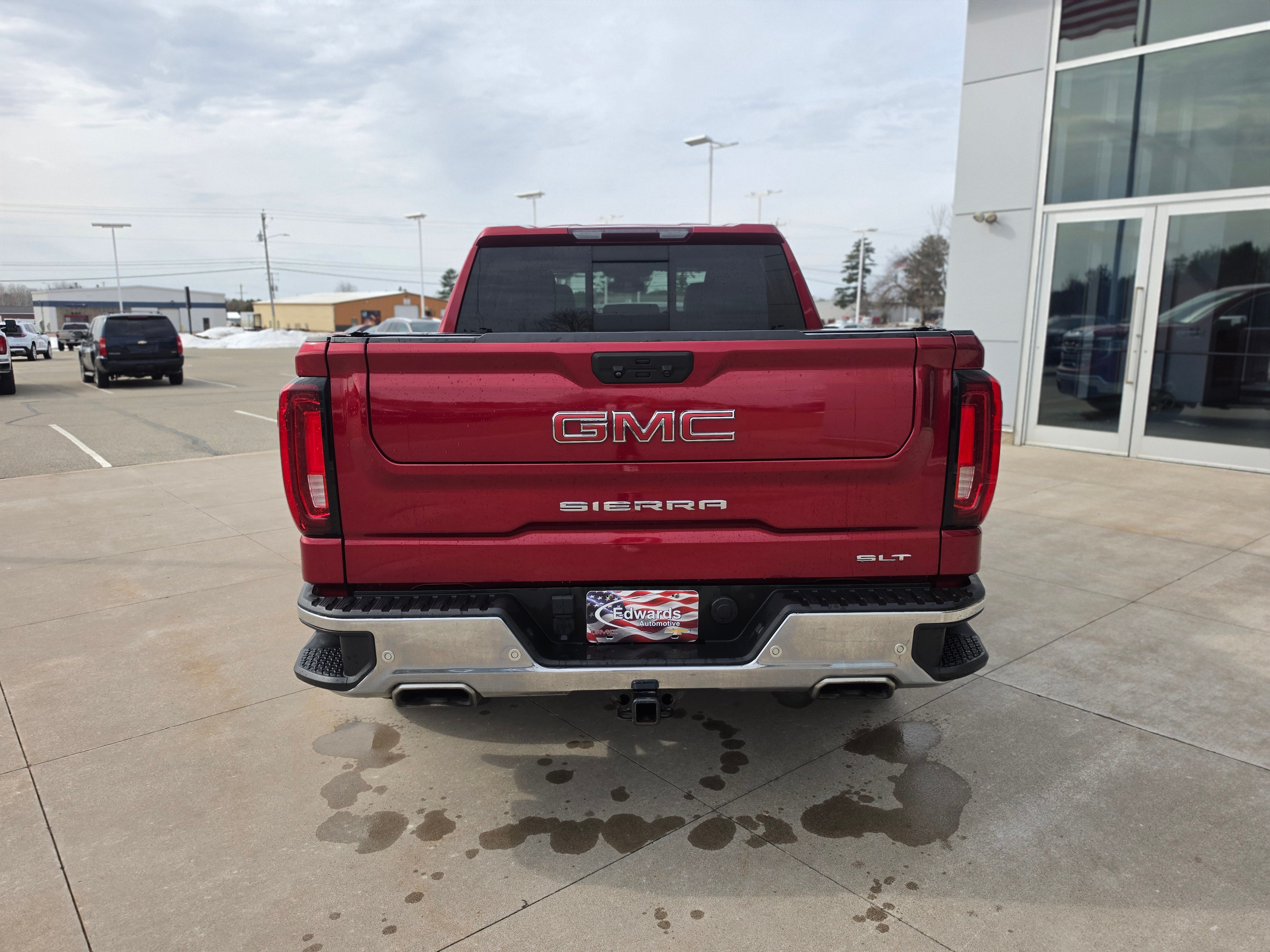 2022 GMC Sierra 1500 SLT