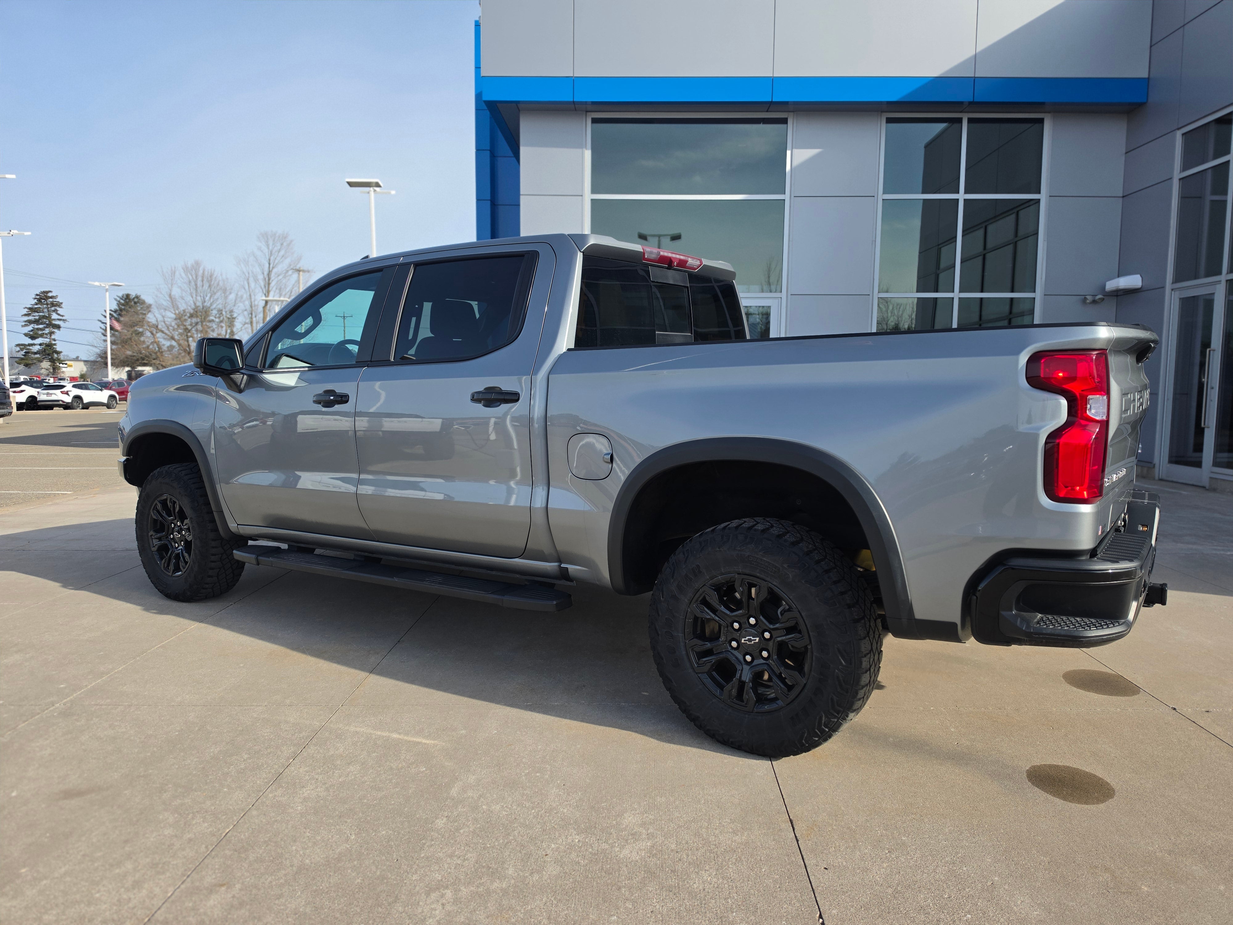 2023 Chevrolet Silverado 1500 ZR2