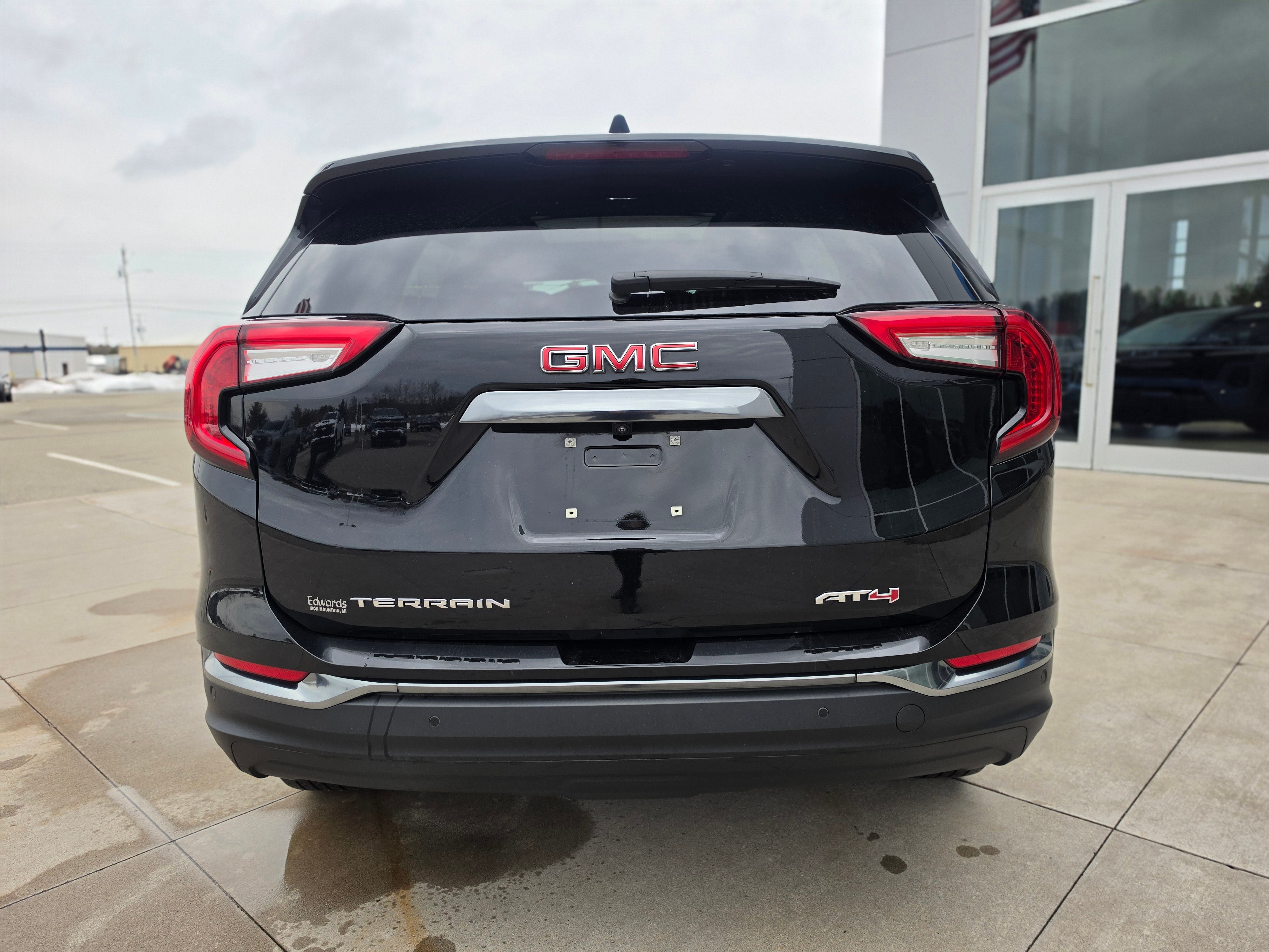 2024 GMC Terrain AT4