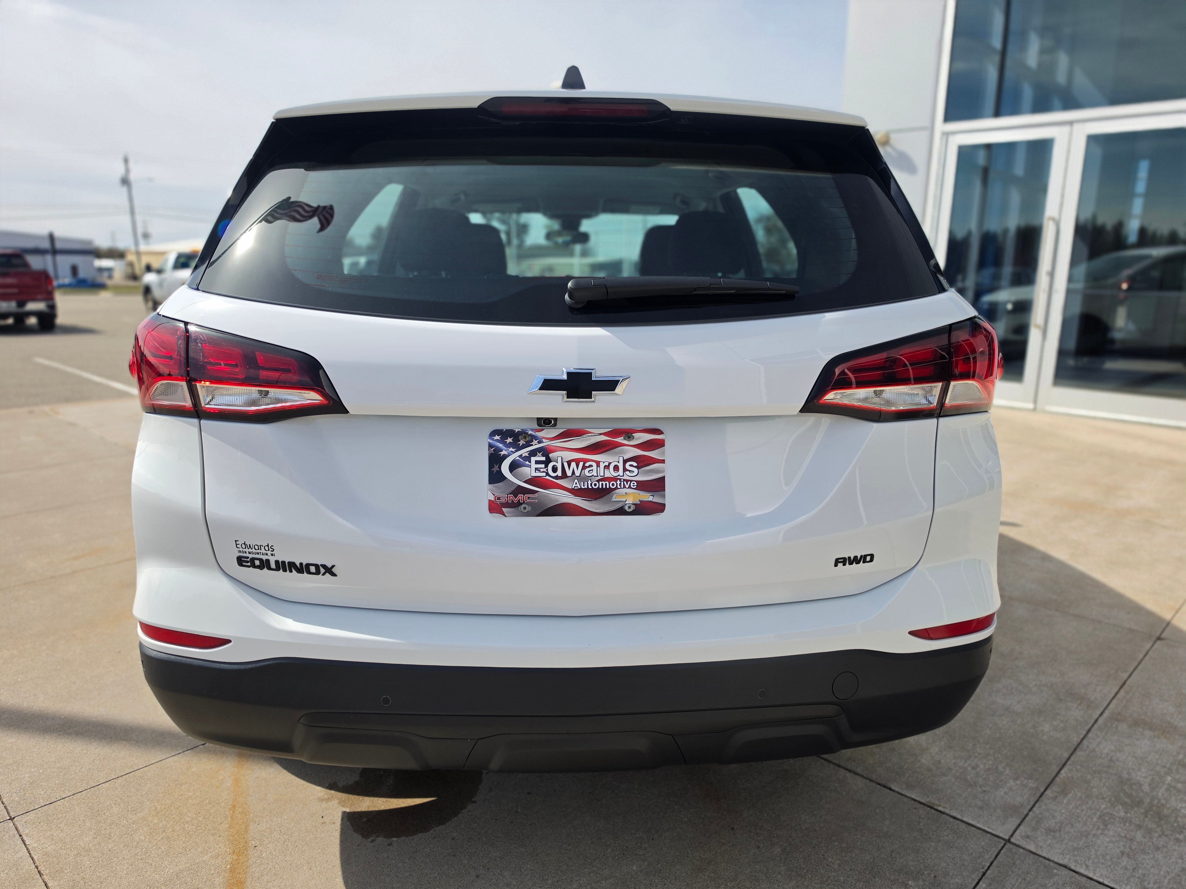 2023 Chevrolet Equinox LS