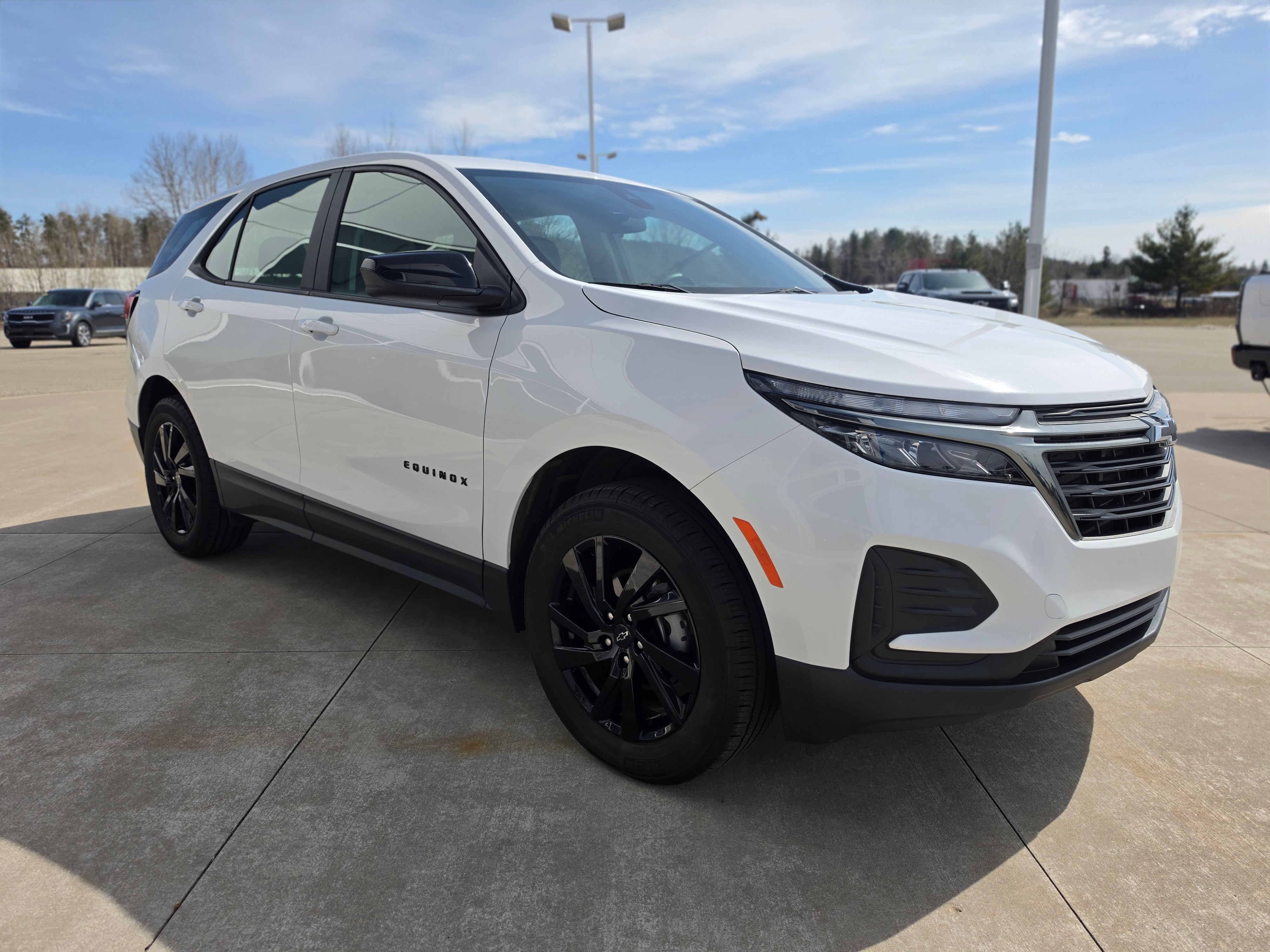 2023 Chevrolet Equinox LS