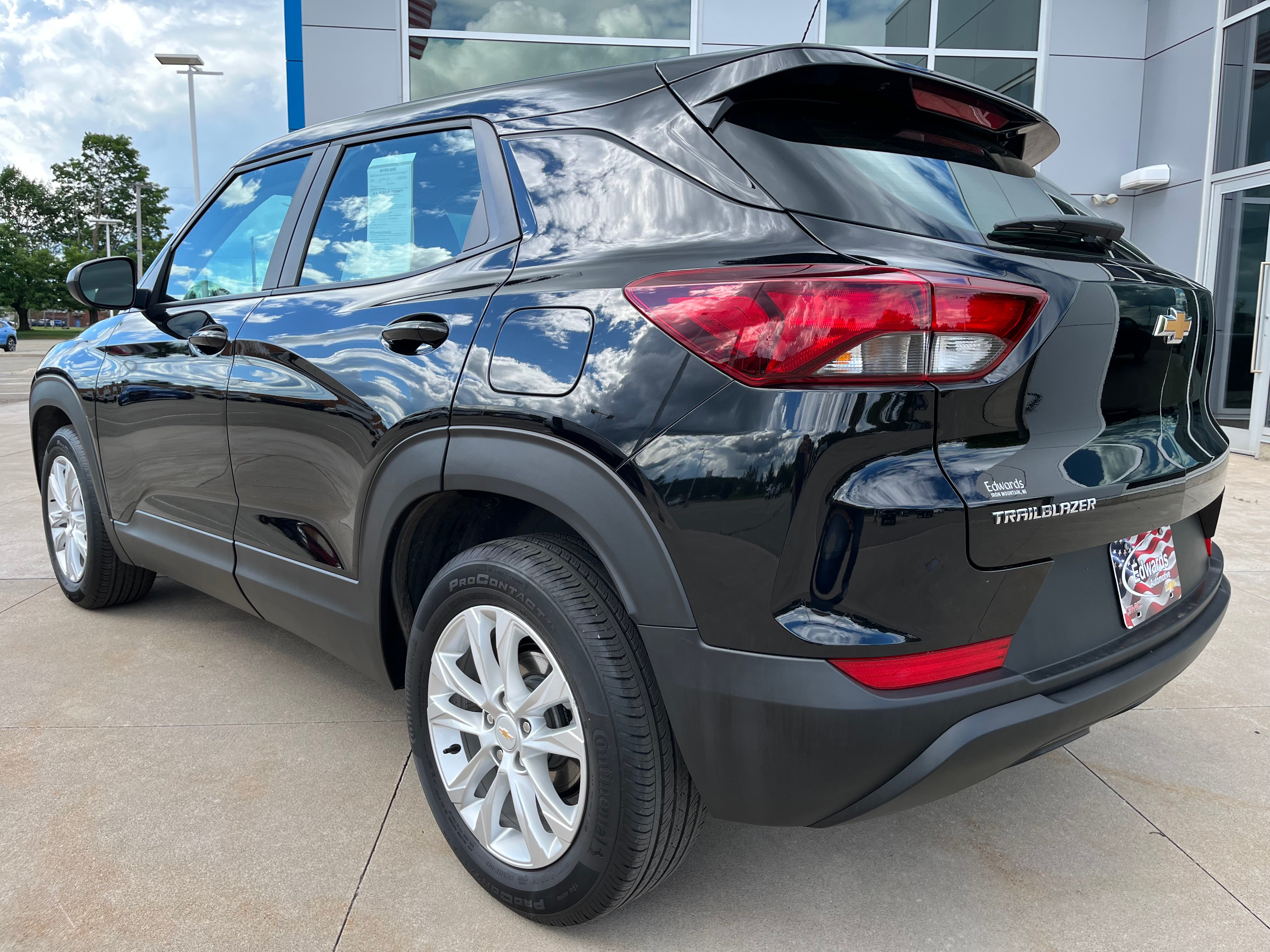 2023 Chevrolet Trailblazer LS