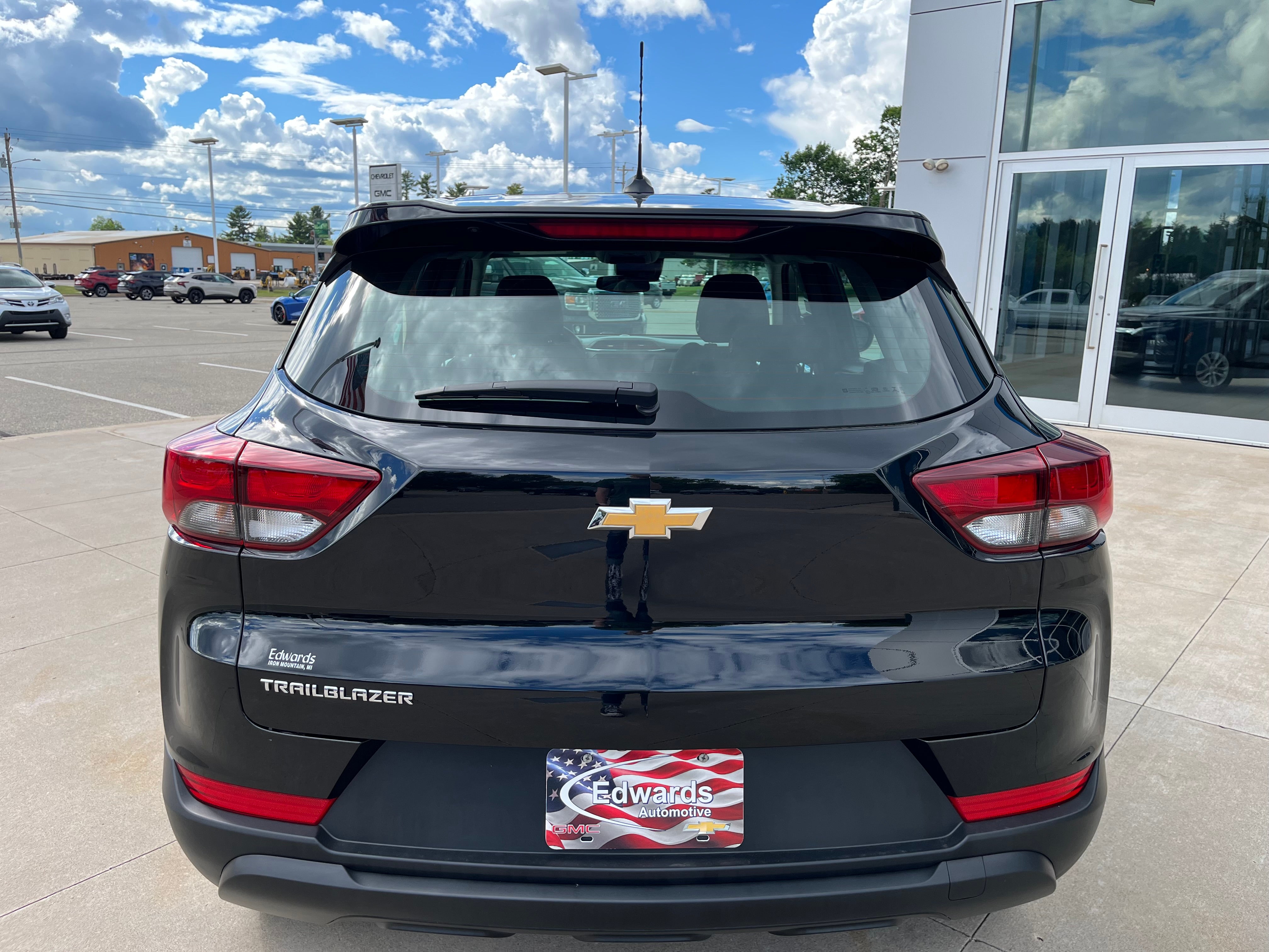 2023 Chevrolet Trailblazer LS