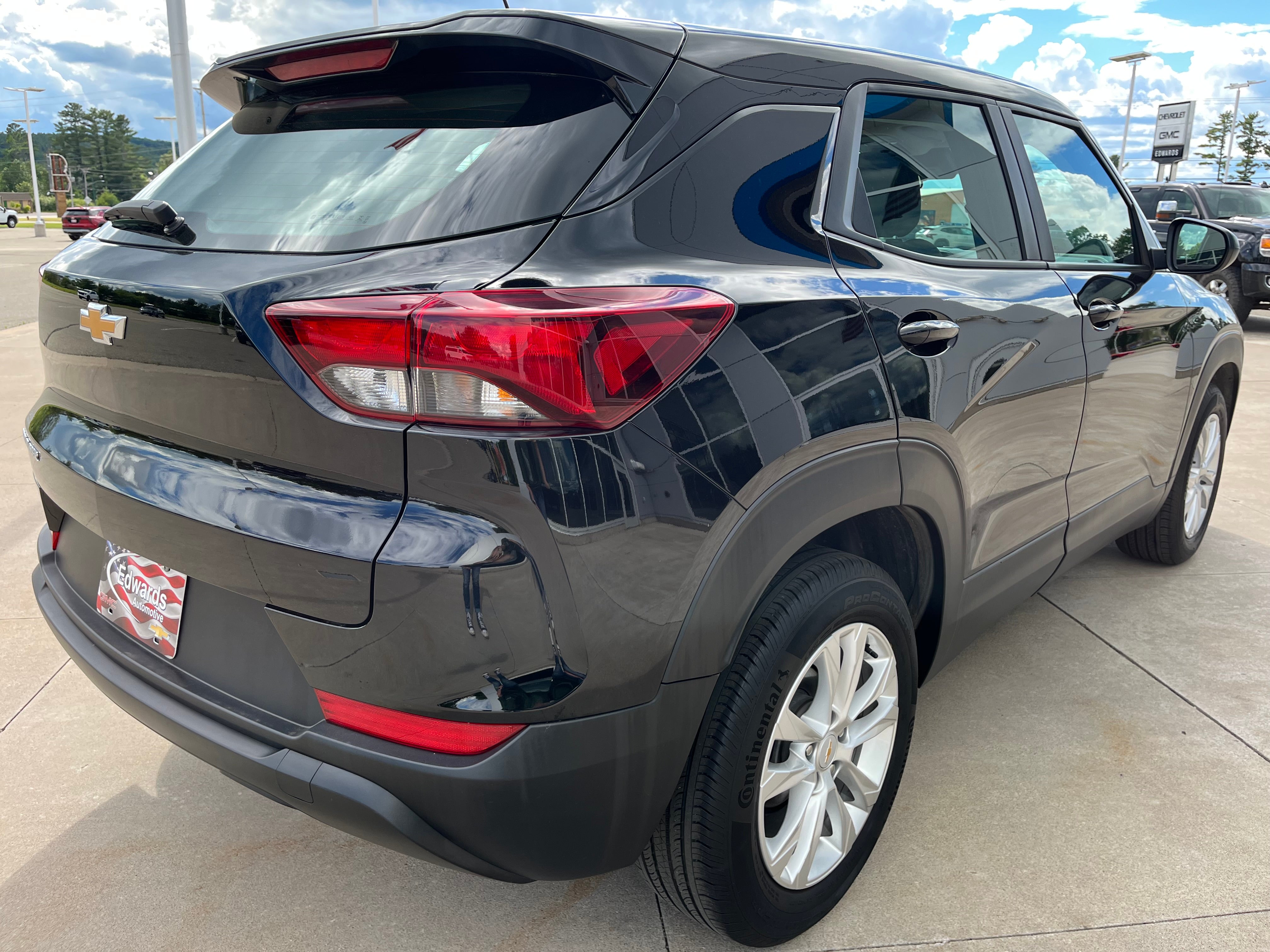 2023 Chevrolet Trailblazer LS